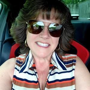 Meet your Posher, Rosanne